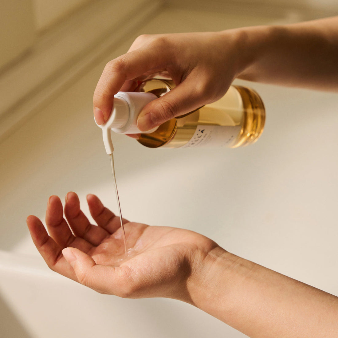[Skin1004] Madagascar Centella Light Cleansing Oil - Švelnus Aliejinis Prausiklis
